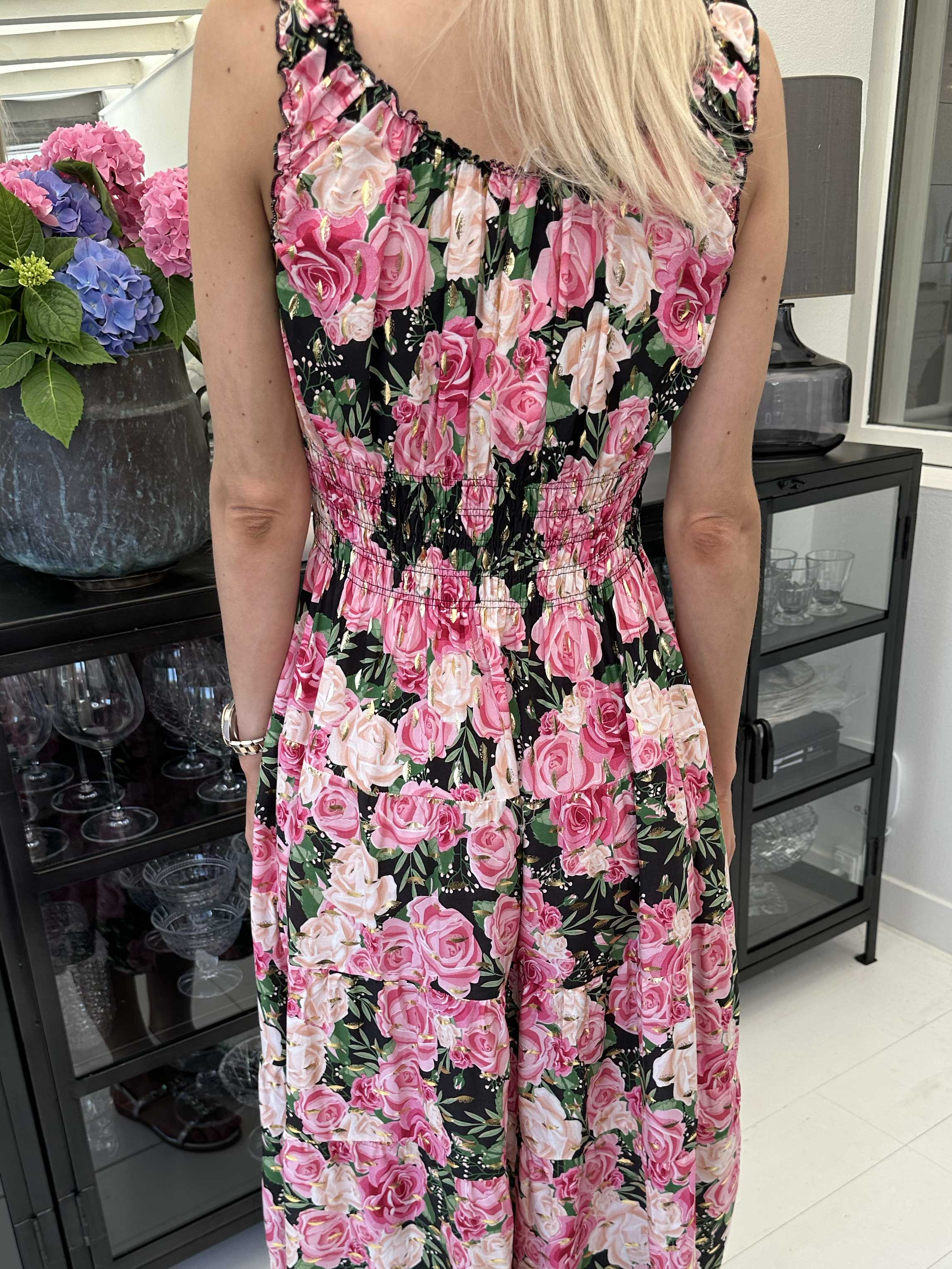 Alicia Rose Short - Sød stropkjole med sommerblomster